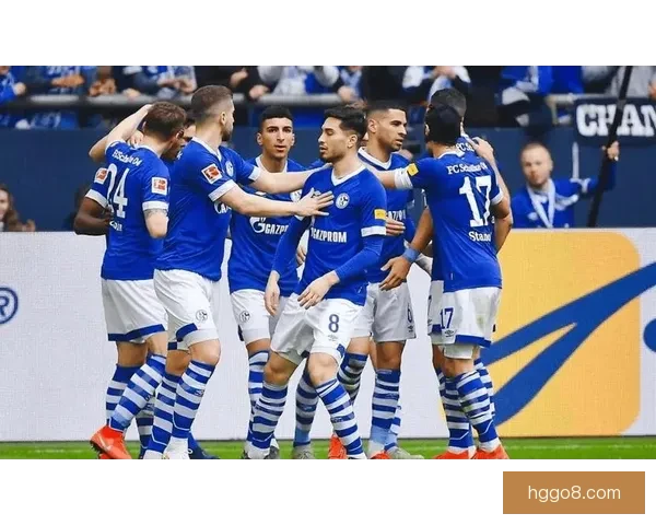 以德乙1胜1平4负开局为导火索 沙尔克主帅杰拉茨黯然下课成绩低迷管理层痛下决心